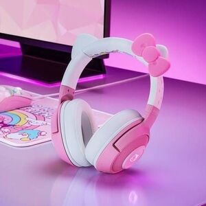 Razer Kraken Hello Kitty Wireless Headphones With Bow